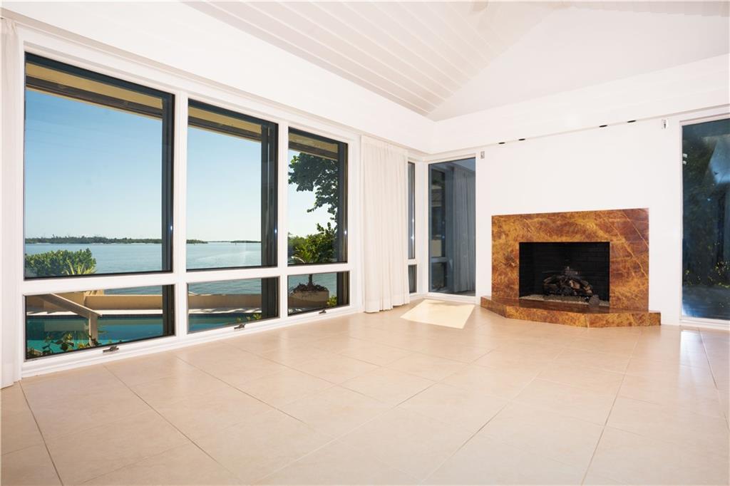 26 Simara, Sewalls Point, FL, 34996