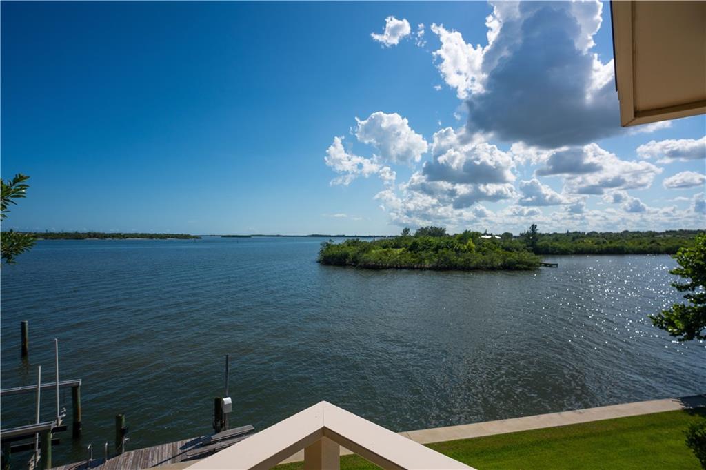 26 Simara, Sewalls Point, FL, 34996