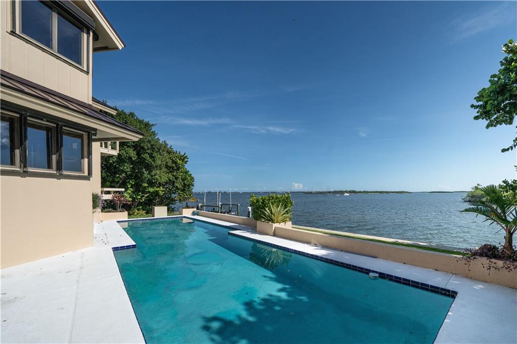 26 Simara, Sewalls Point, FL, 34996