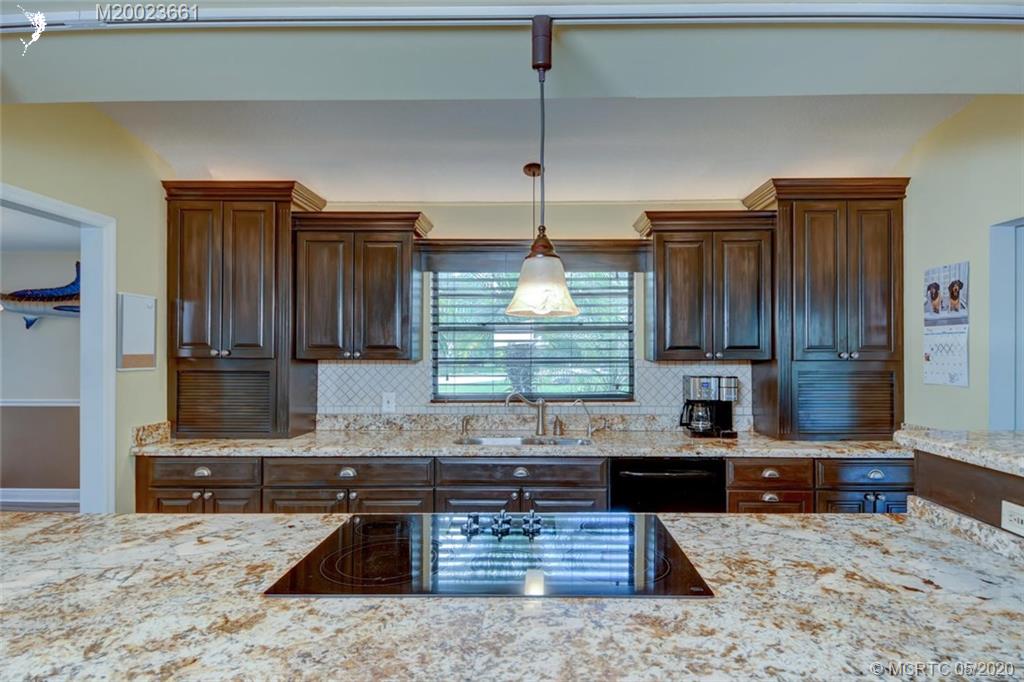 927 SW Woodcreek, Palm City, FL, 34990