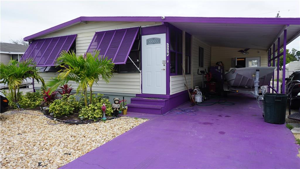 Homes for sale in the RIDGEWAY MOBILE HOME SUB subdivision Hobe Sound