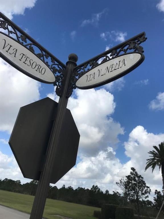 101 SE Via Venezia, Port Saint Lucie, FL, 34984