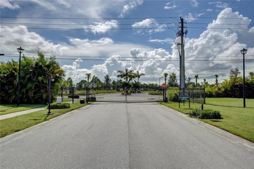 4475 NW Wandering Oak, Jensen Beach, FL, 34957