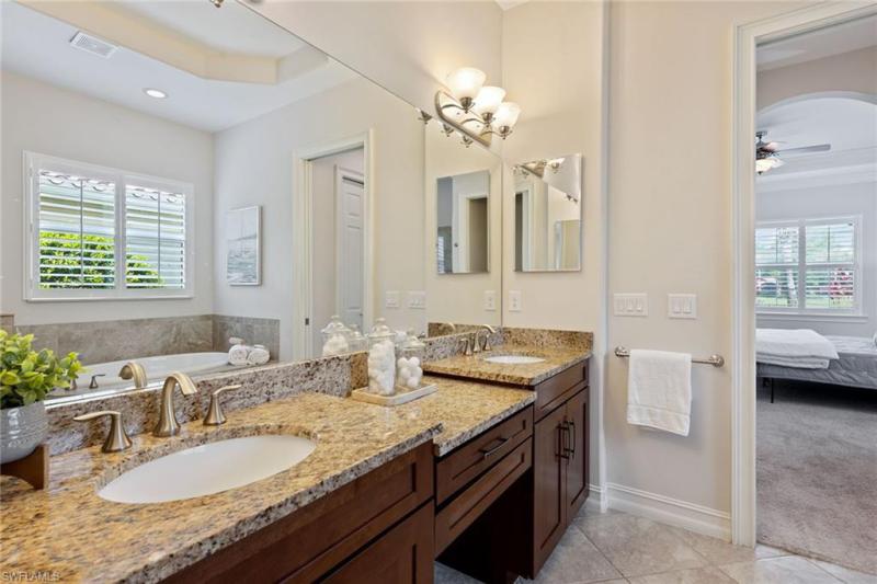 9225 Campanile CIR gallery image #11