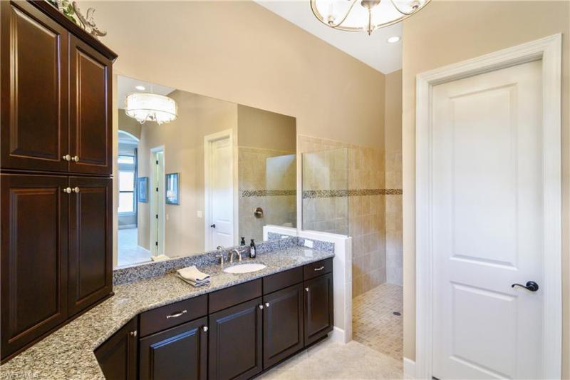 8841 Savona CT gallery image #23