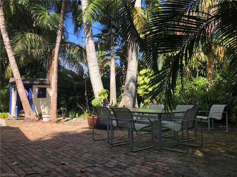 1210 Wales, Fort Myers, FL, 33901