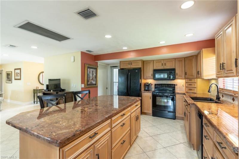 4570 Eagle Key CIR gallery image #12