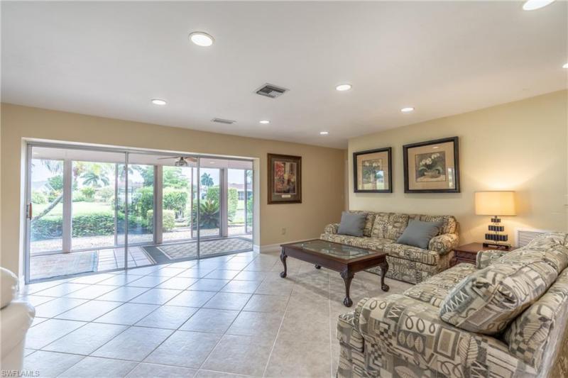 4570 Eagle Key CIR gallery image #4