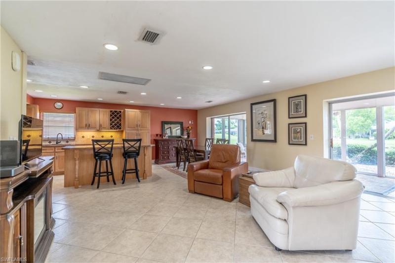 4570 Eagle Key CIR gallery image #9