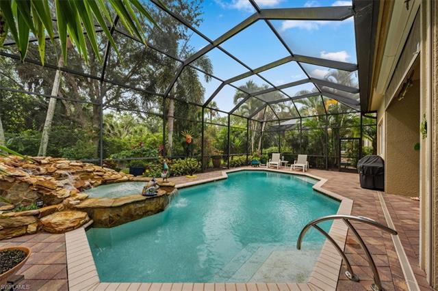 5592 Hammock Isles DR gallery image #2