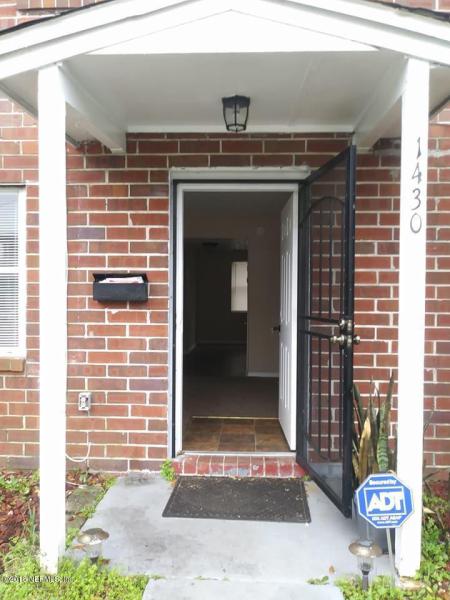 Property ID 917952