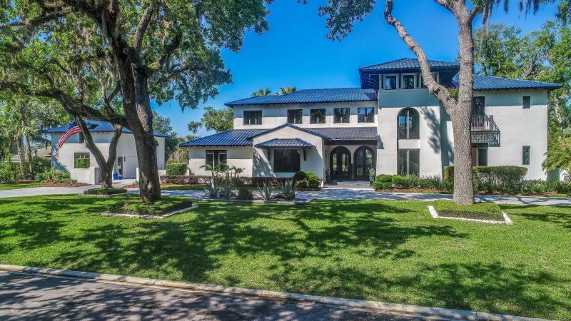 Property ID 932252