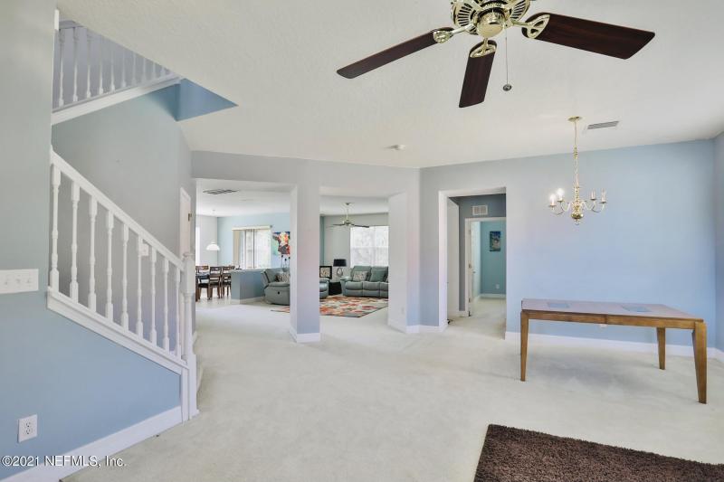 9101 KENTUCKY DAY CT gallery image #6