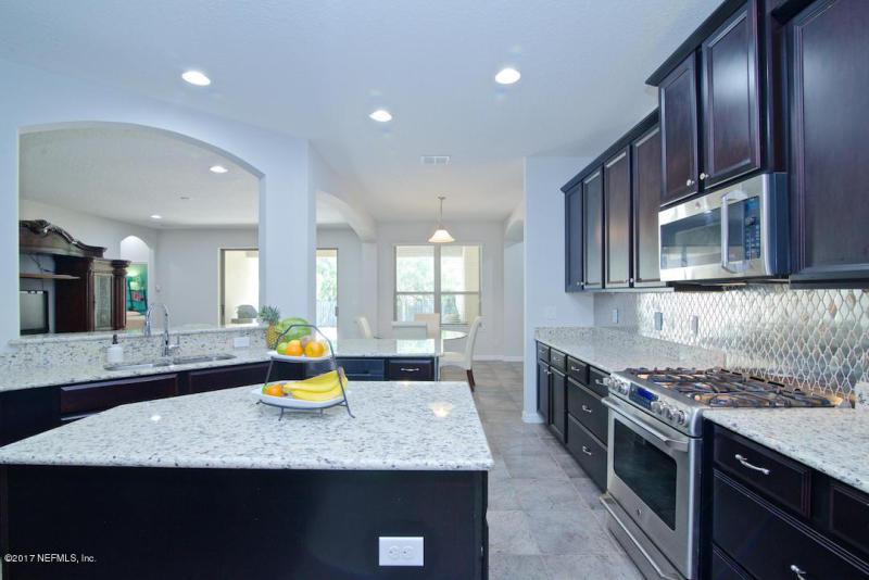 Property ID 896390
