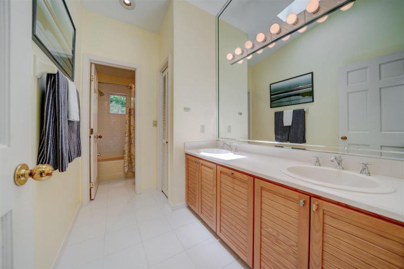 11572 Mandarin Forest Drive gallery image #43