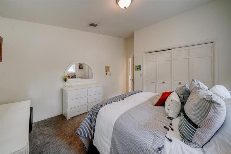 11572 Mandarin Forest Drive gallery image #46