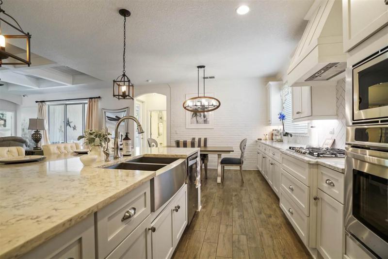 12166 Calumet Farm Dr gallery image #13