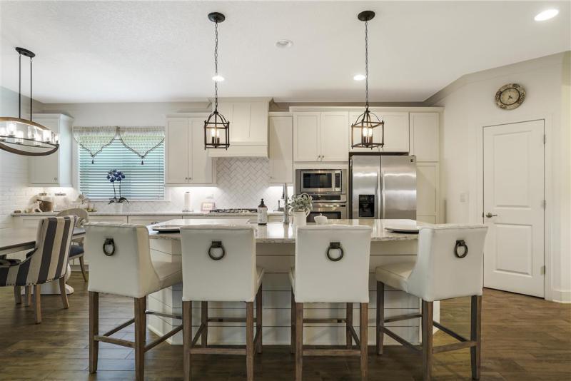 12166 Calumet Farm Dr gallery image #16