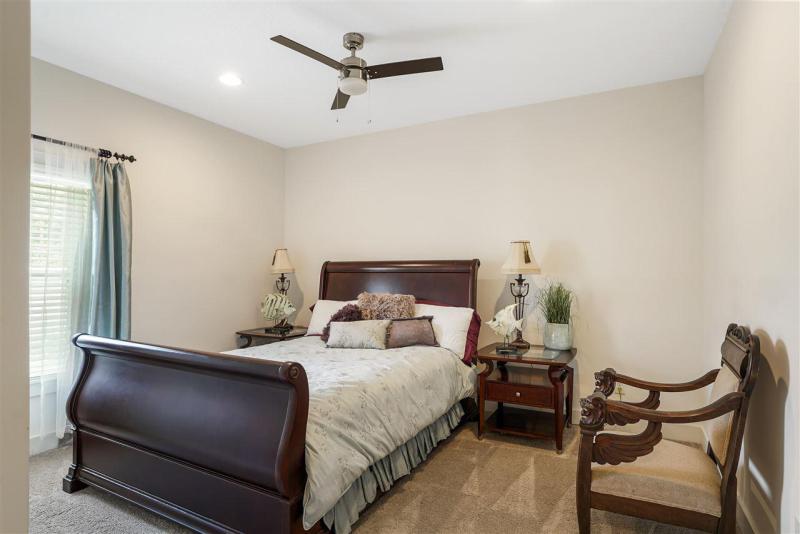 12166 Calumet Farm Dr gallery image #34