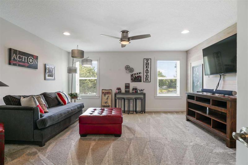 12166 Calumet Farm Dr gallery image #42