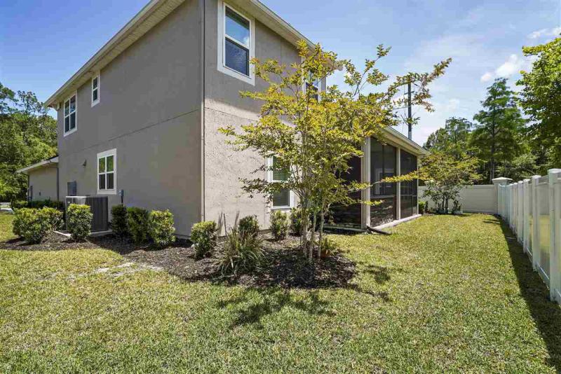 12166 Calumet Farm Dr gallery image #45