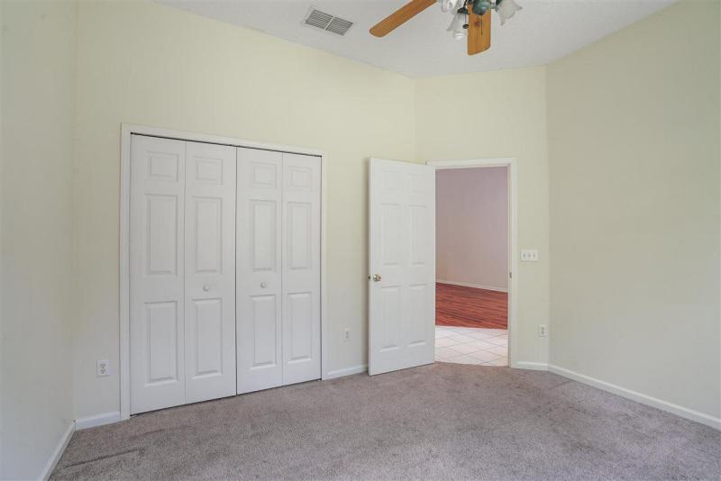 4918 Sumner Creek Dr gallery image #24