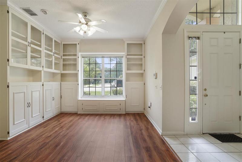 4918 Sumner Creek Dr gallery image #33