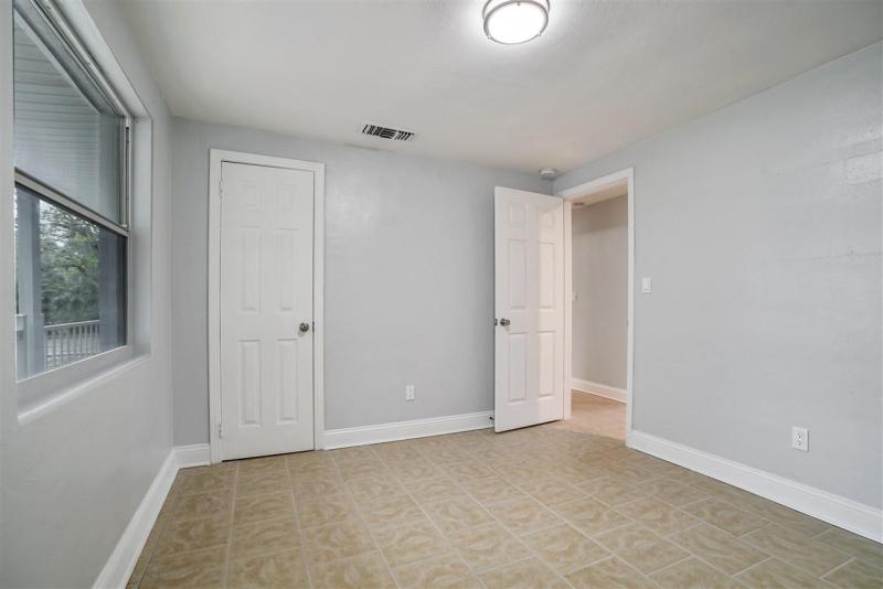 4175 Spring Glen Rd gallery image #17