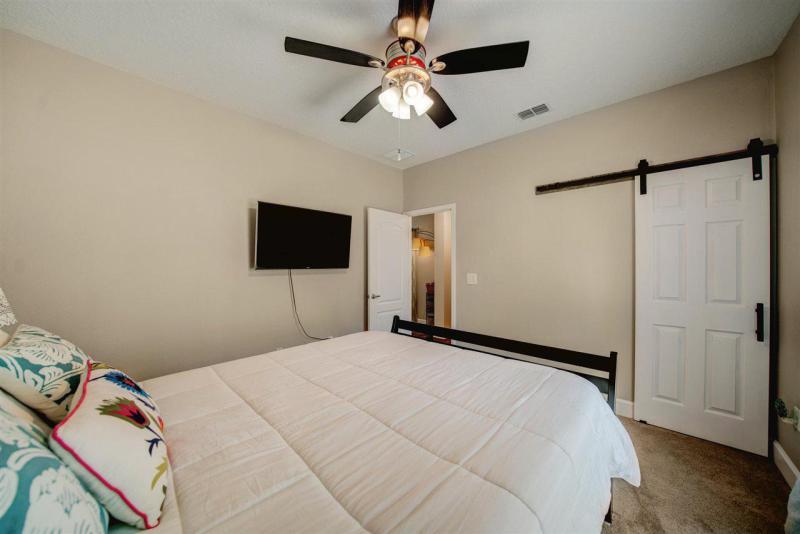 12459 Sugarberry Way gallery image #14
