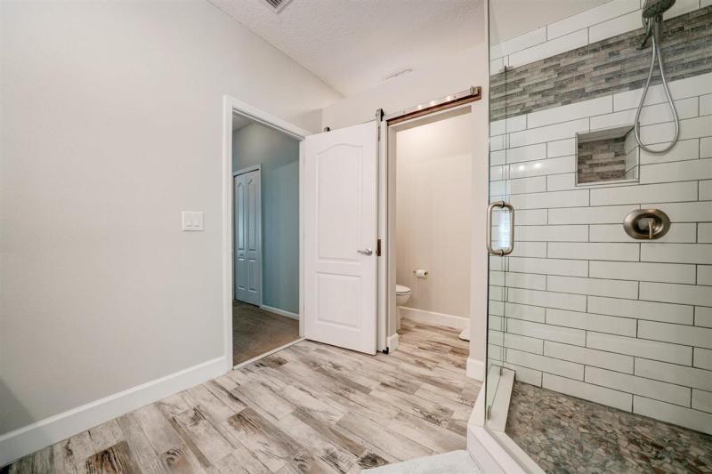 12459 Sugarberry Way gallery image #25
