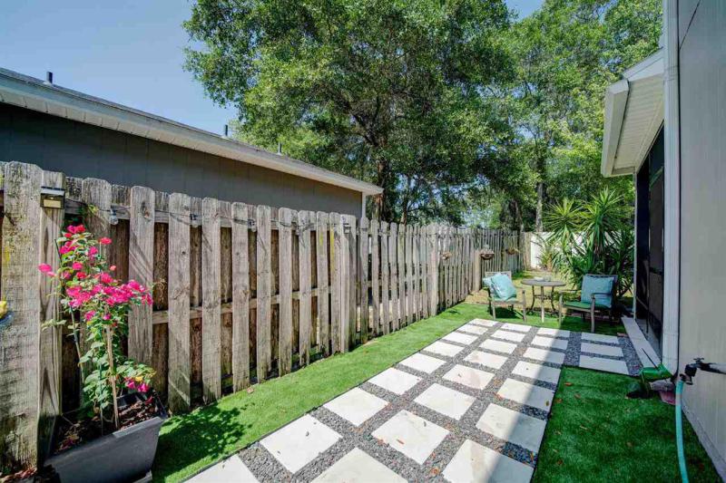 12459 Sugarberry Way gallery image #41