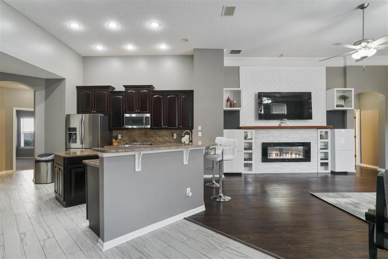 6370 Forest Stump Ln gallery image #16