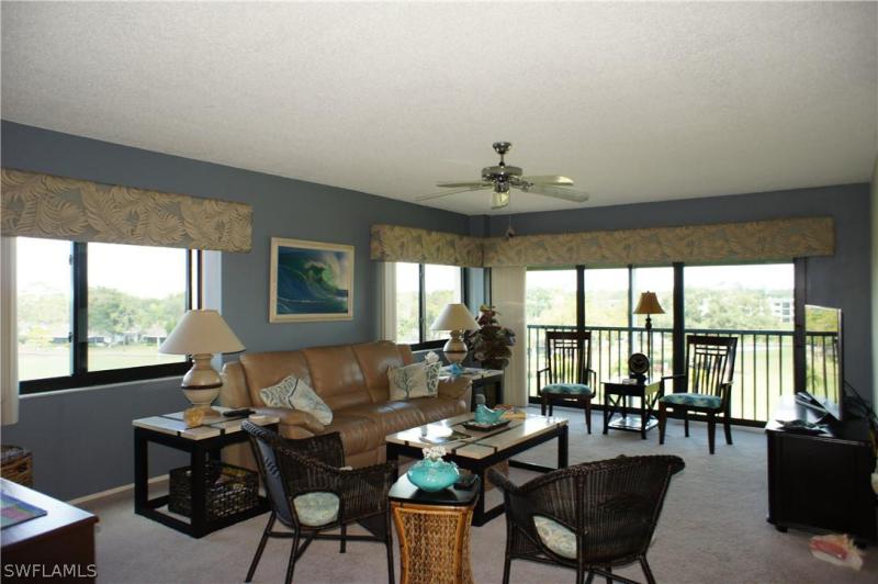 7406 Lake Breeze, Fort Myers, FL