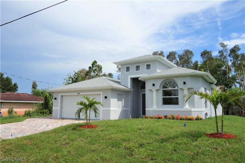 8384 Buena Vista, Fort Myers, FL