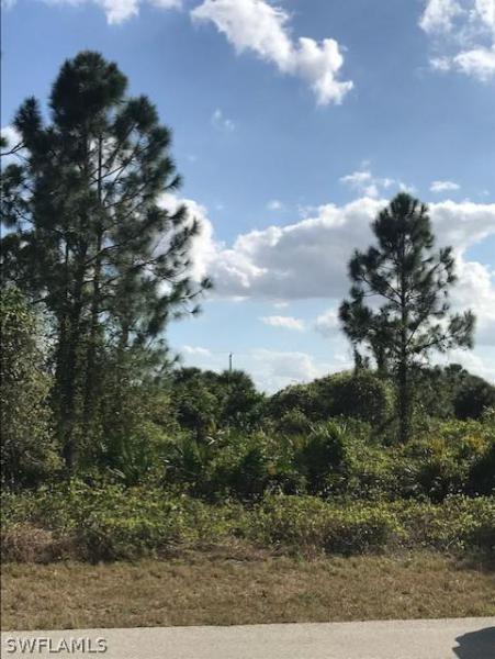 722 E Ashland, Lehigh Acres, FL
