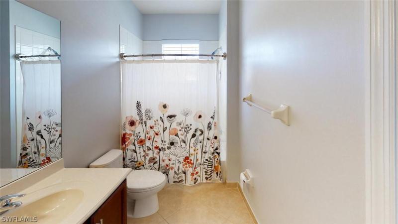 11103 Sparkleberry Drive gallery image #15