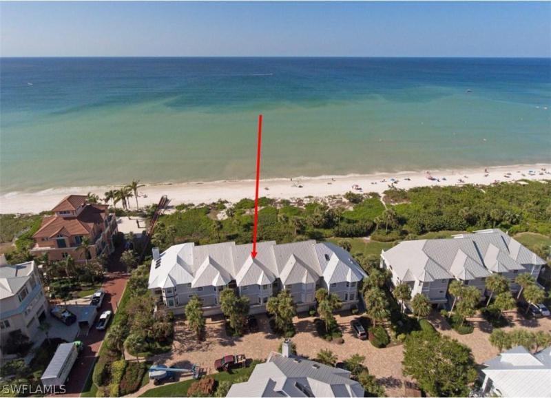 147 Barefoot CIR Bonita Springs, FL 34134 photo 1