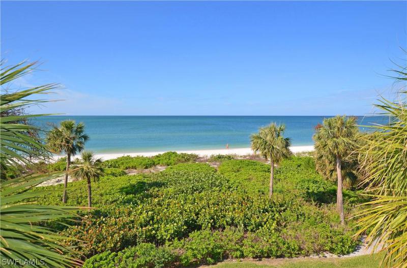 147 Barefoot CIR Bonita Springs, FL 34134 photo 7
