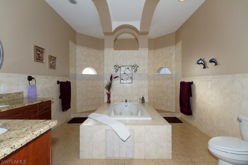 822 Wellington, Lehigh Acres, FL