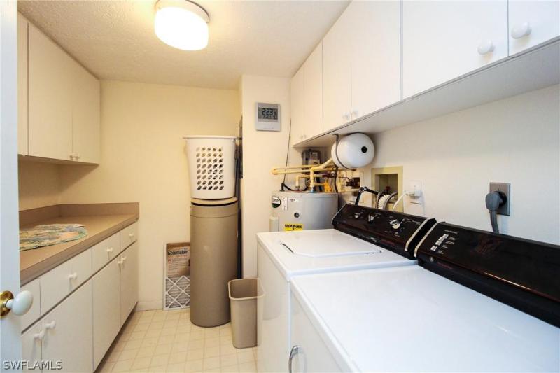 4019 SE 20th Place #603 gallery image #10