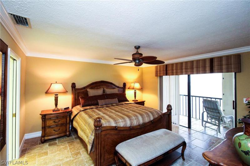 4019 SE 20th Place #603 gallery image #12