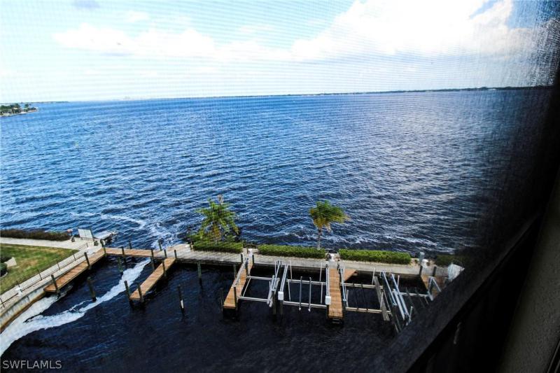 4019 SE 20th Place #603 gallery image #13