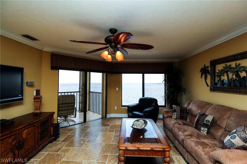 4019 SE 20th Place #603 gallery image #7