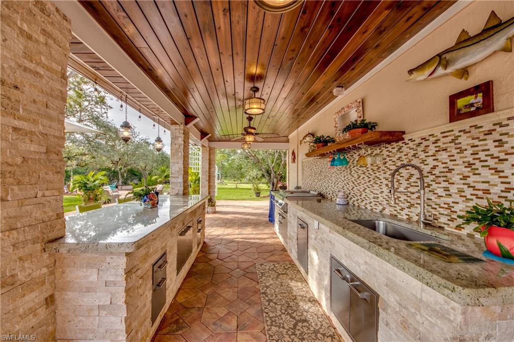 7209 Hendry Creek, Fort Myers, FL