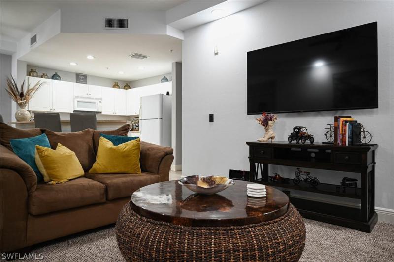 1522 SW 50th Street #104 gallery image #14