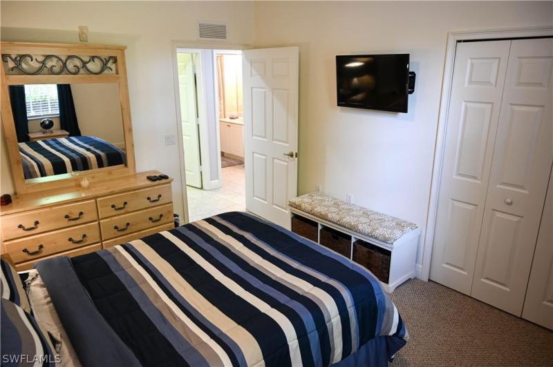 1522 SW 50th Street #104 gallery image #18