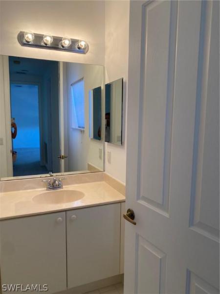 1425 Mariposa Circle #201 gallery image #21