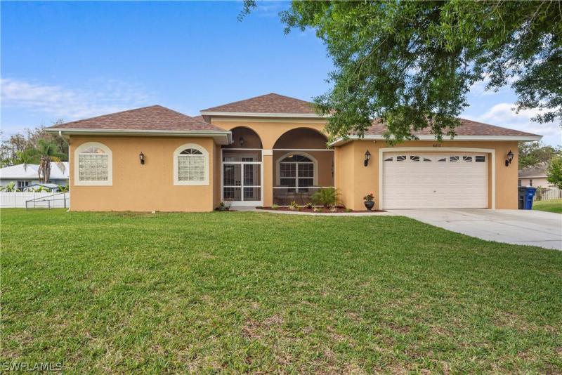 6817 Eagle, Fort Myers, FL