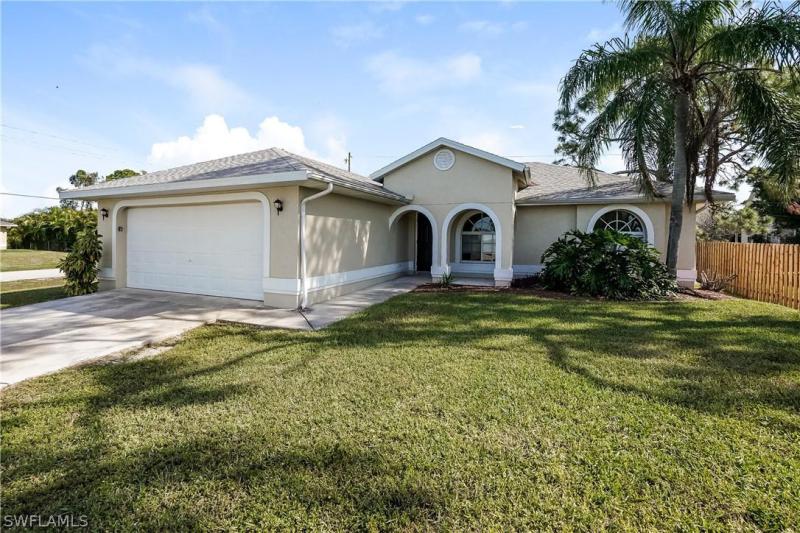 18201 Fern, Fort Myers, FL