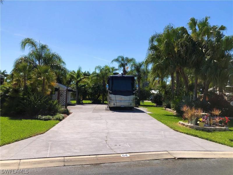 Lot 64 3 E Riverbend Resort, LABELLE, FL